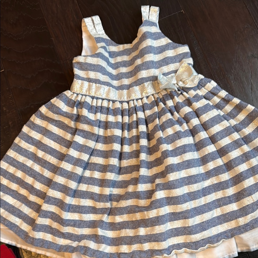 Tahari 4T Blue/White Metallic Dress